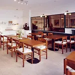 Hotel Leprince